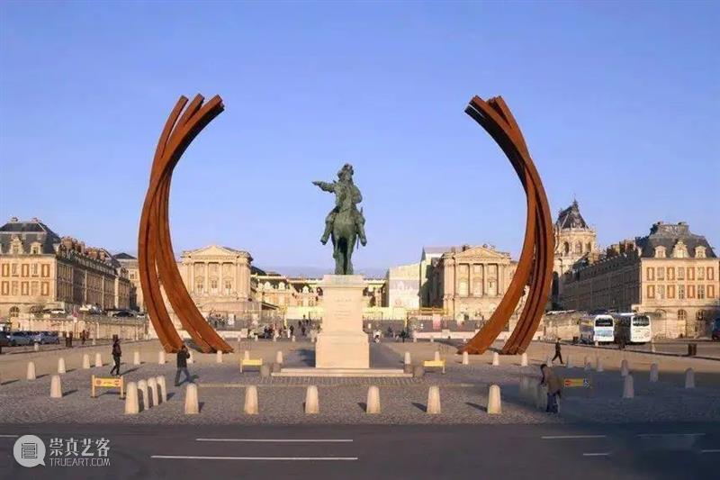 Bernar Venet《聚合》亮相巴黎奥林匹克中心 崇真艺客