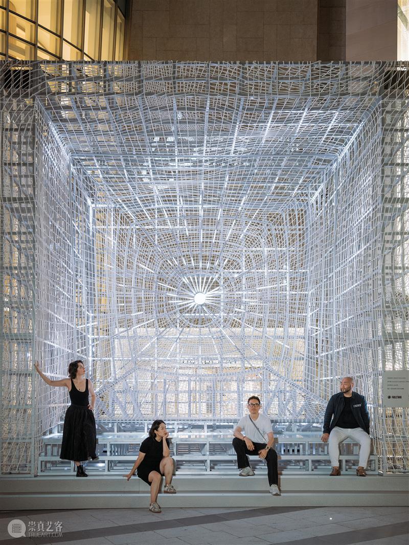 恒隆广场揭幕全新公共艺术项目 “DREAM WEAVERS”带你编织梦境与现实 热点聚焦  佩涅洛佩·顾芮诺 公共艺术项目《DREAM WEAVERS》 城市梦想·艺术季 崇真艺客