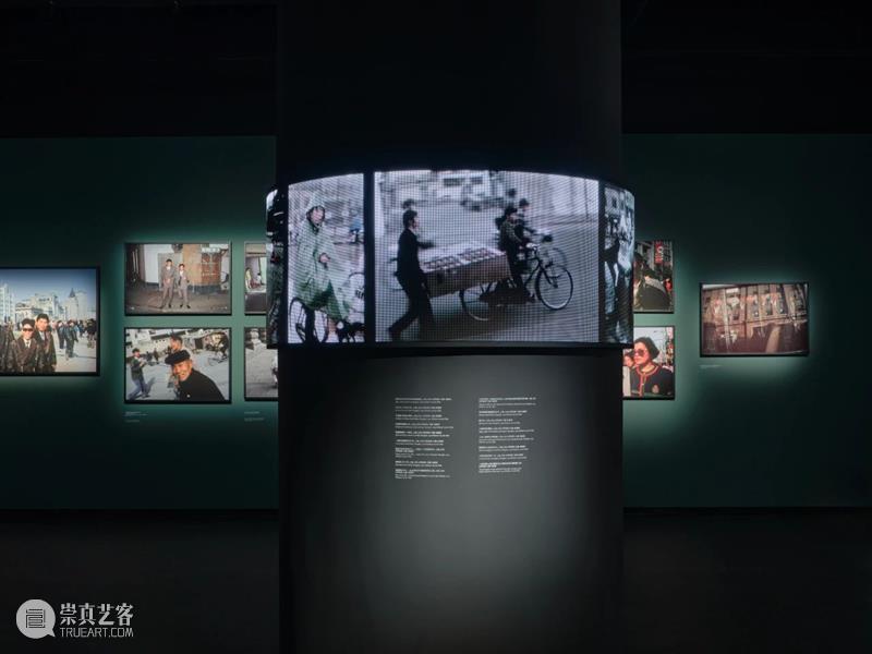 罗伯特·凡德·休斯特|上海:瞬间与永恒 1990-1993 Fotografiska 崇真艺客