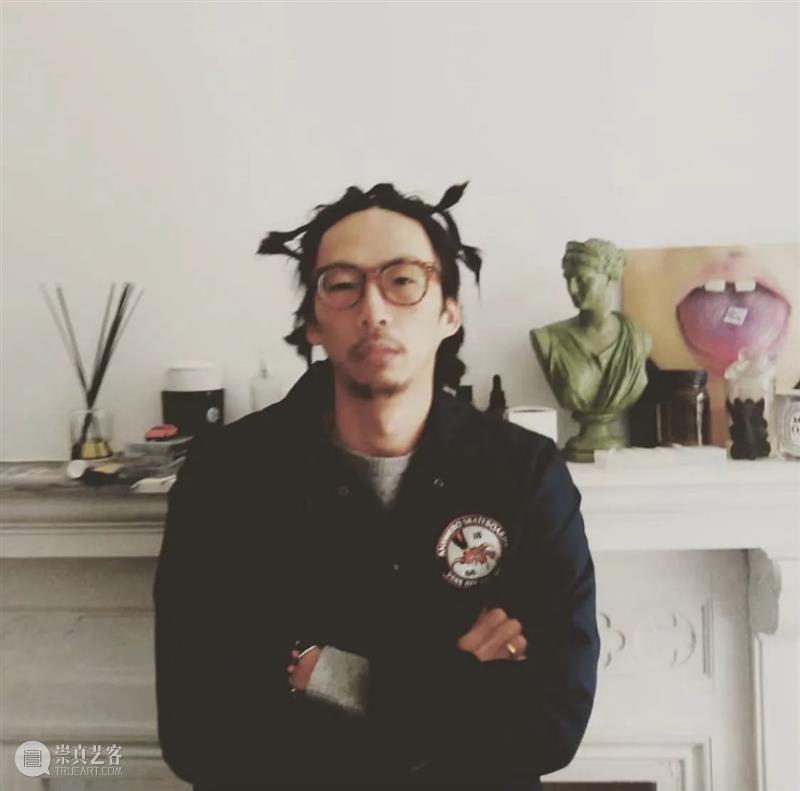 奶粉zhou参加J7 ART群展“空间的姿态” 崇真艺客