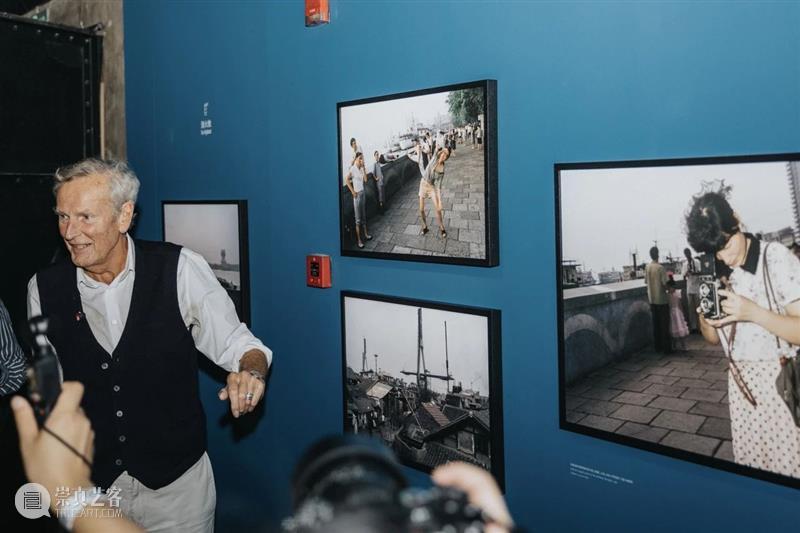 罗伯特·凡德·休斯特：街头摄影是运动，是戏剧  吴栋 罗伯特·凡德·休斯特 街头 运动 上海 瞬间 现场 Fotografiska 影像 荷兰 摄影师 崇真艺客
