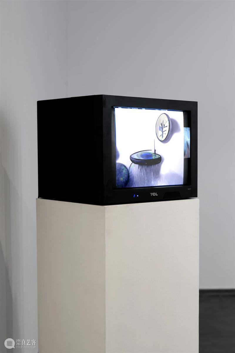 MOCA 展览 | 用艺术家特有的「教育方法」解码中国孩子们受到的教育! 崇真艺客