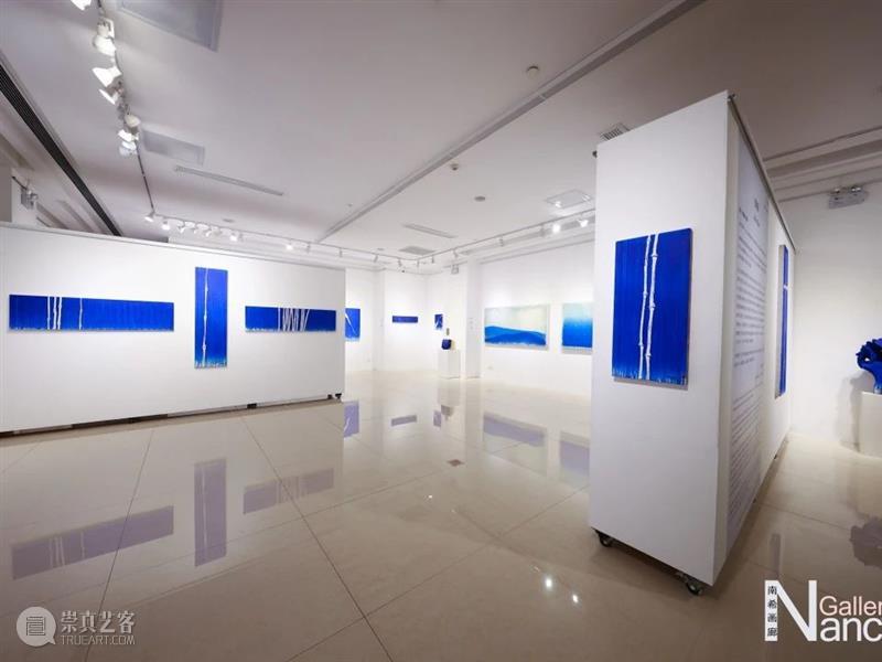 南希画廊新展 黑月·季胜利的生命蓝 热点聚焦  黑月·季胜利 南希画廊 查常平 崇真艺客