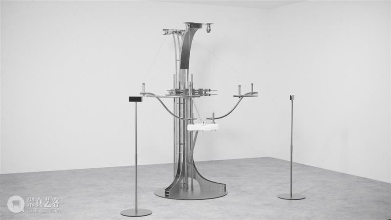 变戏法：仿真世界的后台表演 崇真艺客