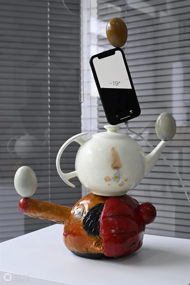 变戏法：仿真世界的后台表演 崇真艺客