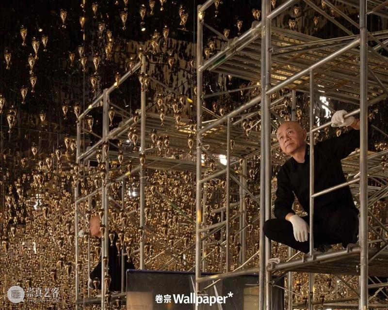 《卷宗Wallpaper》专访｜凝听刘建华指尖的金色絮语 崇真艺客