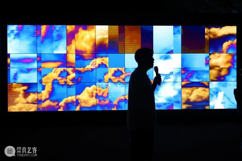 HOW AI+数字艺术年|「未来生命档案」正式开幕,策展人视角揭秘展览 崇真艺客