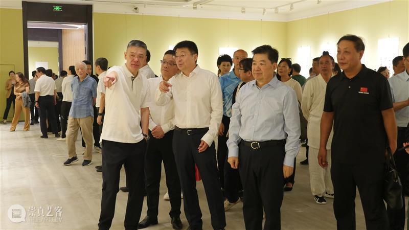 庆祝中华人民共和国成立75周年暨人民政协成立75周年全市政协和统战系统书画展在西安崔振宽美术馆开幕 崇真艺客