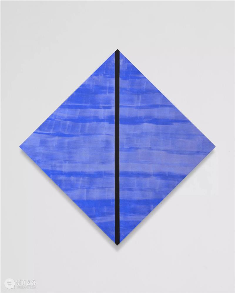 现场|玛丽·阔思 Mary Corse 新作展「存在光中」|佩斯纽约 崇真艺客