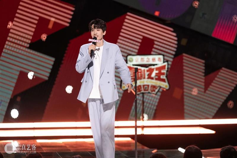 庞博：如果脱口秀有“抓手”，那就是这个现实世界 崇真艺客