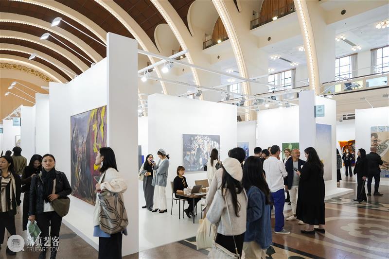 对话4位不同代际藏家：艺术圈进入新一轮造星时代 崇真艺客