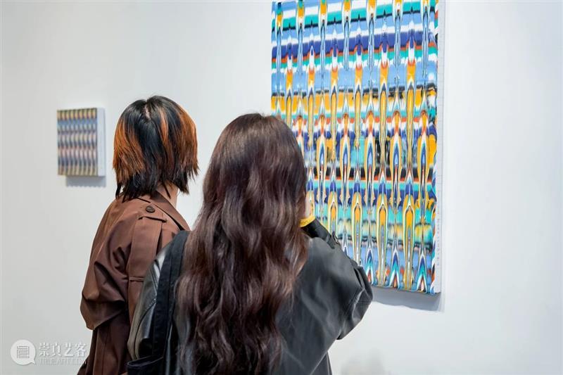 现场|谢墨凛个展《机器下的画布》正于上海复星艺术中心展出 崇真艺客