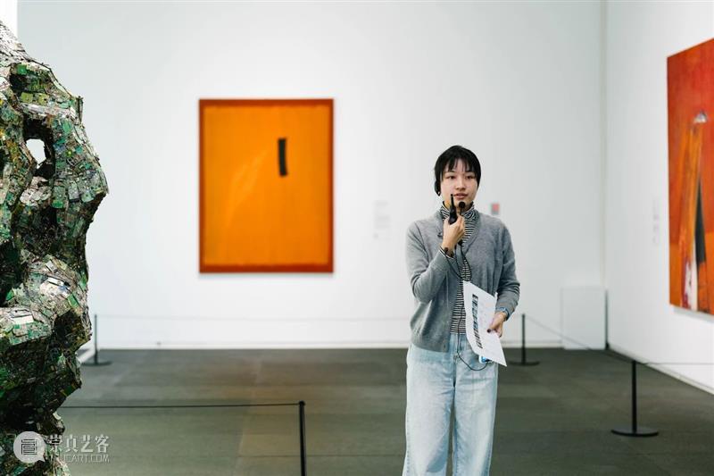 深圳美术馆发生“诗人之夜”,让当代诗与当代艺术缠绵镶嵌 崇真艺客