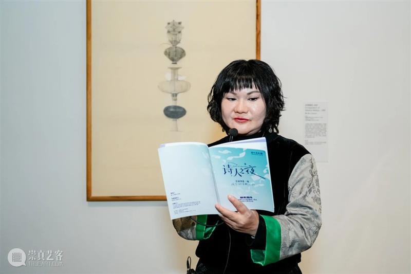 深圳美术馆发生“诗人之夜”,让当代诗与当代艺术缠绵镶嵌 崇真艺客