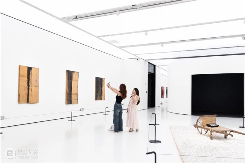“贝纳·维内：观念与物质之外”展览在广东美术馆新馆开幕 崇真艺客