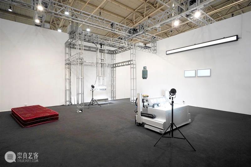 张培力个人项目荣获2025北京当代艺博会最佳展位奖 崇真艺客
