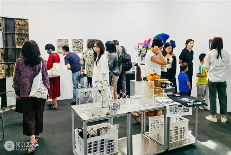 山中天艺术中心参展2025北京当代圆满闭幕 崇真艺客