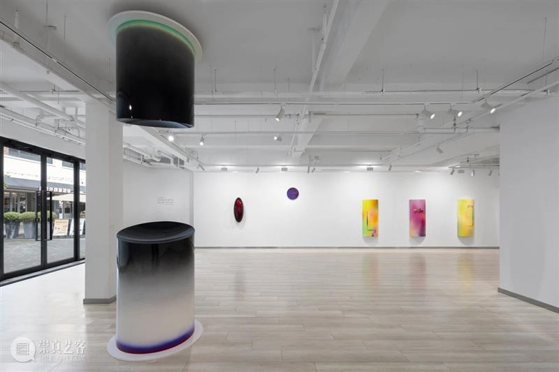 展览现场 | Yanis KHANNOUSSI 个展「渐变反乌托邦 Gradient Dystopia」| 杜梦堂 上海 崇真艺客