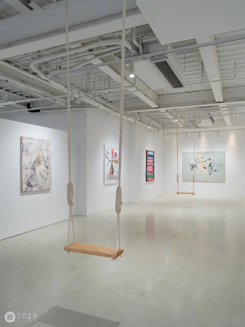 蓝骑士上海｜申江服务报导 移步易景多元展现 "乱红飞·秋千去" 文学诗意 崇真艺客