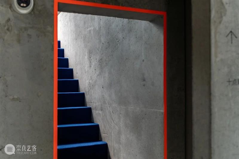 开幕回顾|在“深海”中打捞自由的微光 崇真艺客