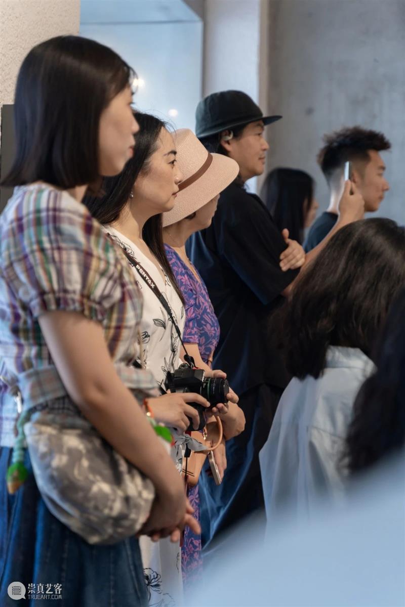 开幕回顾|凭栏辩物:肉身炼金术中的符号抵抗诗学 崇真艺客