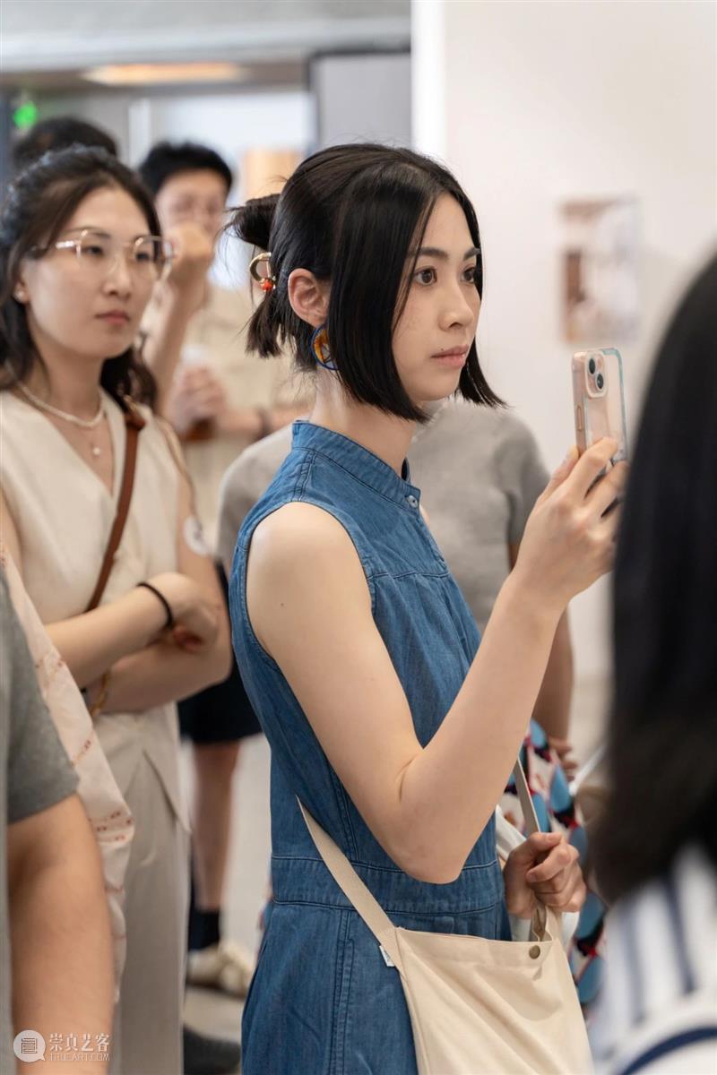 开幕回顾|凭栏辩物:肉身炼金术中的符号抵抗诗学 崇真艺客