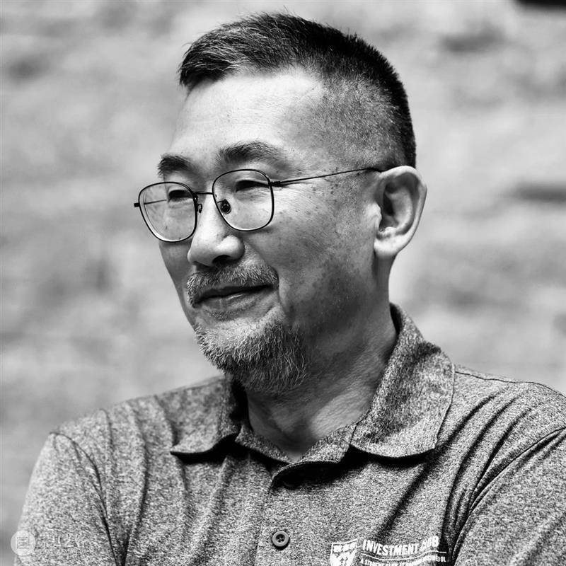 策展人语丨鲁 虹：“思想实验”与“语言探索”的双向路径——解读周湧近十年来的艺术创作 崇真艺客