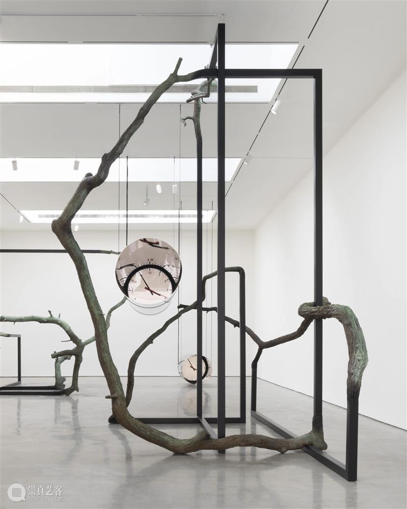 现场｜阿丽佳·柯维德纽约个展「Telos Tales」：宇宙的终极目的与物质的诗性重构 崇真艺客