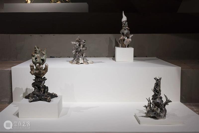 物质转化、时间流变与神话叙事丨UCCA陶美术馆“水底火焰”展览现场 崇真艺客