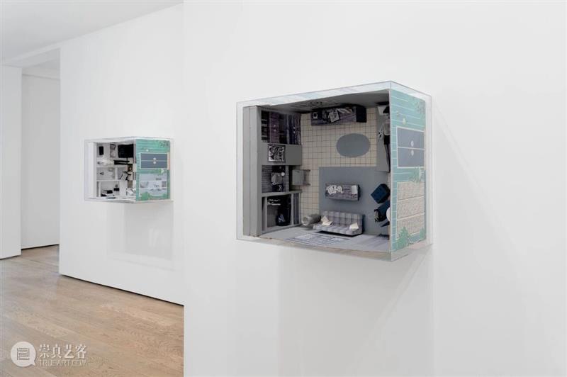 展览现场｜洛瑞·席蒙丝（Laurie Simmons）「黑与白」@ 阿尔敏·莱希 - 巴黎｜马蒂尼翁 崇真艺客