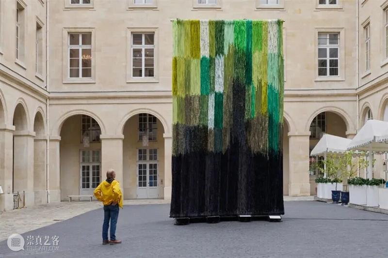 巴黎巴塞尔_火爆成交！顶层繁荣与底层挑战并存｜国家美术·关注  丨 崇真艺客