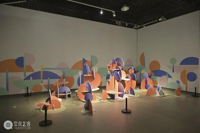 “致青春·风华正茂——第三届新疆大学生优秀美术作品展”今日盛大开幕 崇真艺客