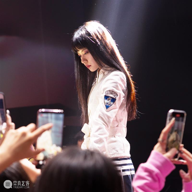 Longlati展讯 | Bingqing Dong 董冰清：番外 崇真艺客