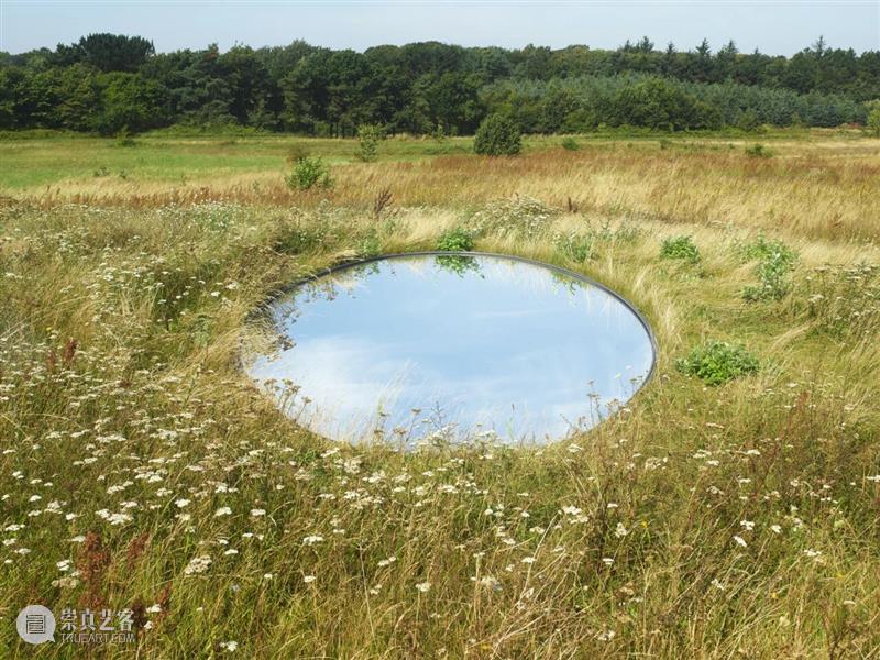 西岸艺博会合作伙伴：Kvadrat 崇真艺客