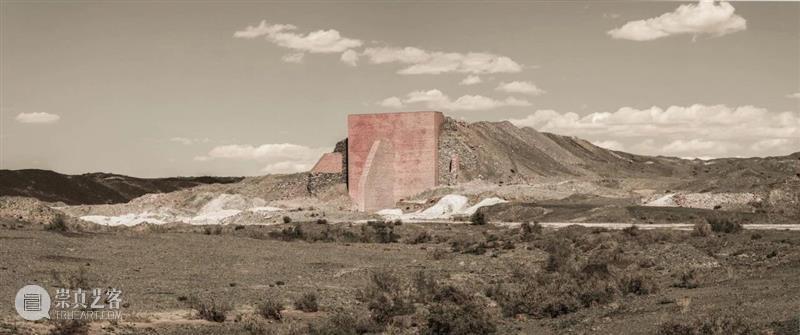 perspective视角单元：上海塞万提斯学院 崇真艺客