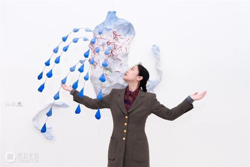 「女性艺术家访谈」刘佳伶：我相信，我是一只有力量的自由鸟 崇真艺客
