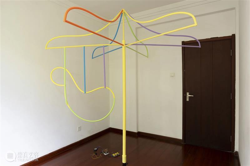 新展预告｜滑梯，旋转木马，跷跷板 Slides, Carousels, Seesaws 崇真艺客