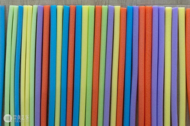 新展预告｜滑梯，旋转木马，跷跷板 Slides, Carousels, Seesaws 崇真艺客