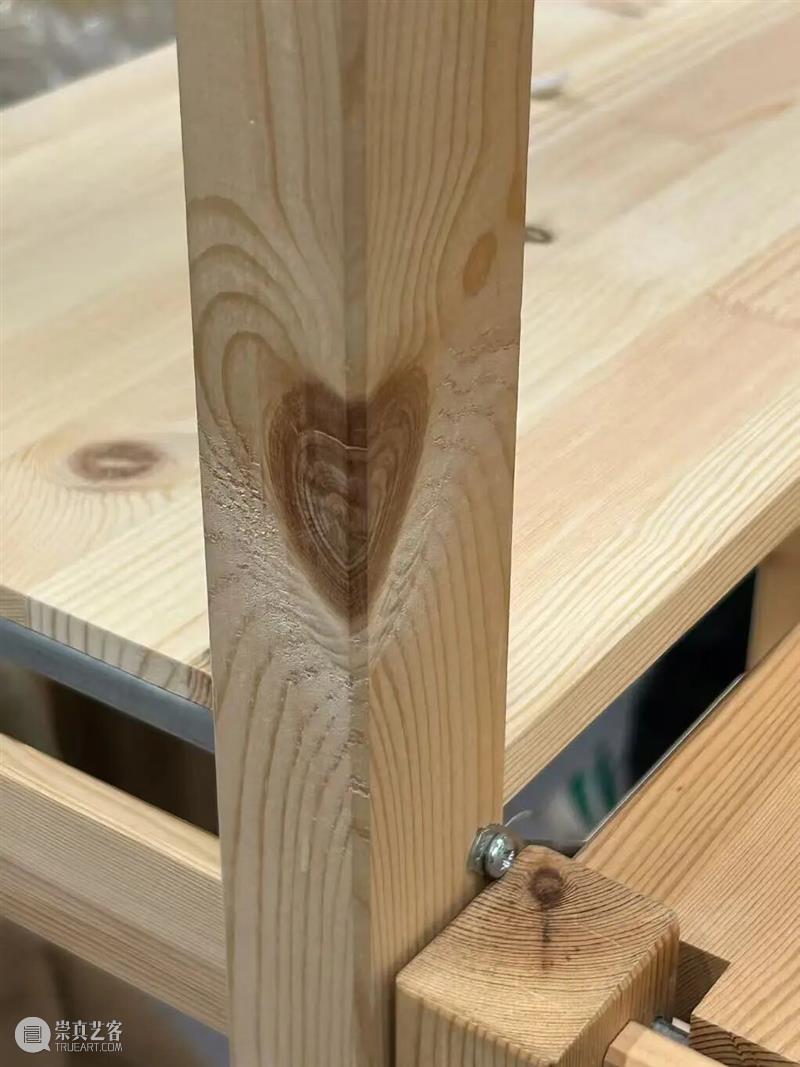 新展预告｜滑梯，旋转木马，跷跷板 Slides, Carousels, Seesaws 崇真艺客