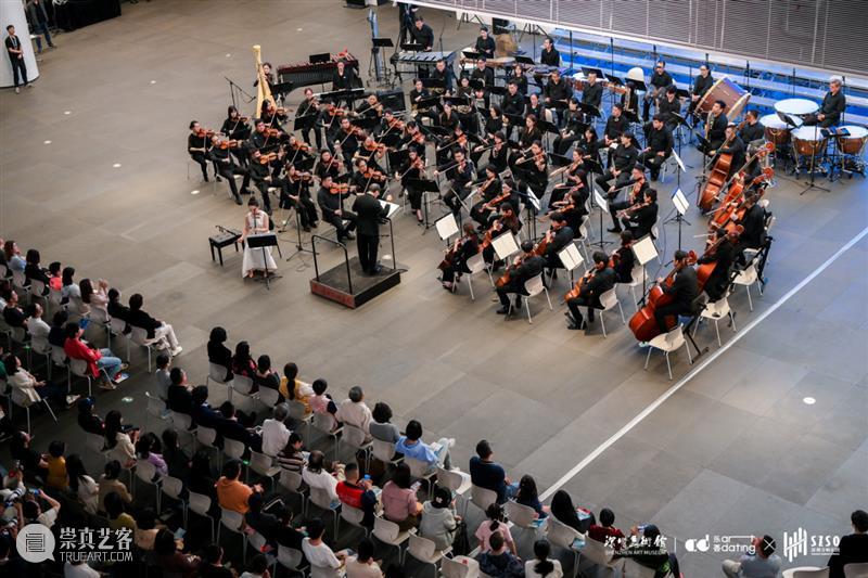 山海交响 双城华章 | “交响乐《山海湾》·城市协奏”点亮美术馆艺术之夜 崇真艺客