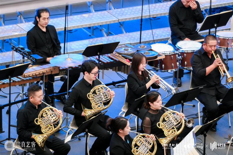 山海交响 双城华章 | “交响乐《山海湾》·城市协奏”点亮美术馆艺术之夜 崇真艺客