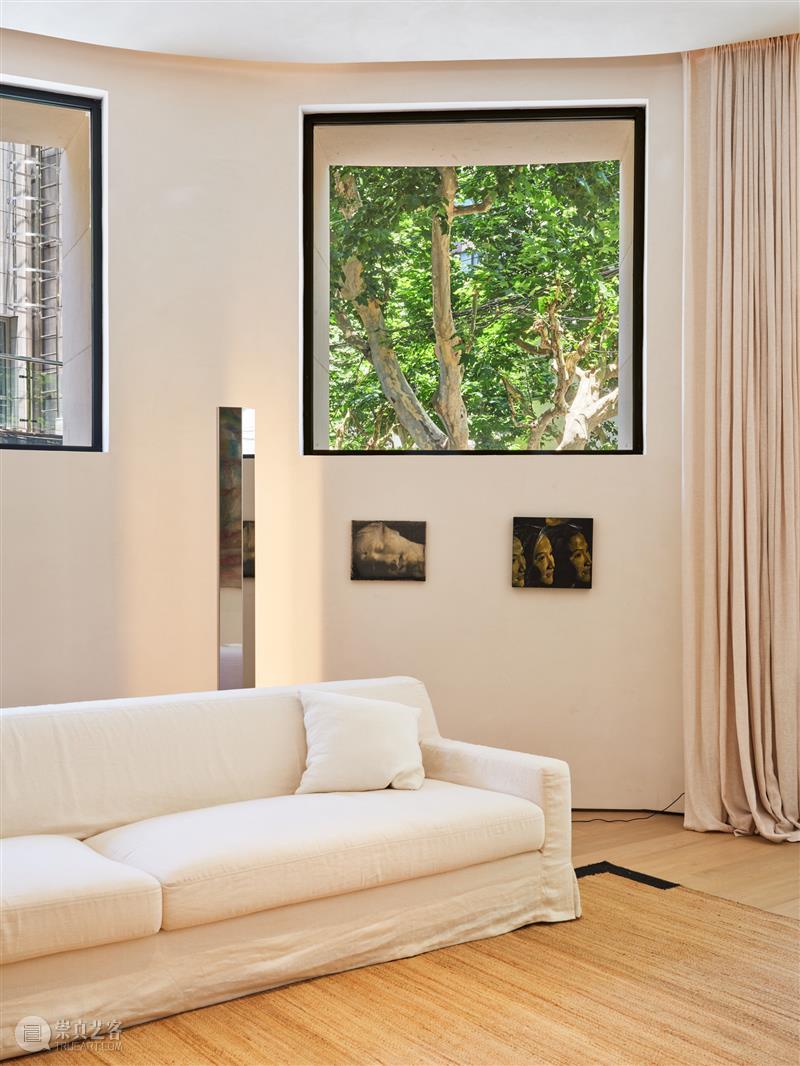 「VV Art Salon 艺术会客厅」呈现双展《绝对抽象》与《似是而是》 热点聚焦  崇真艺客