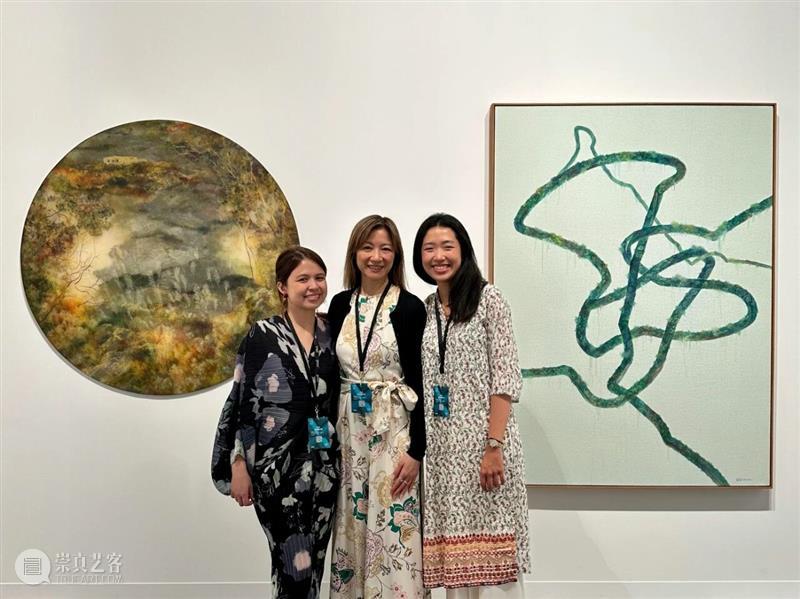 VIP 预展回顾 | 阿布扎比艺术博览会 2025 | 江玉仪与吴笛笛双人展「My Own Oasis」 崇真艺客