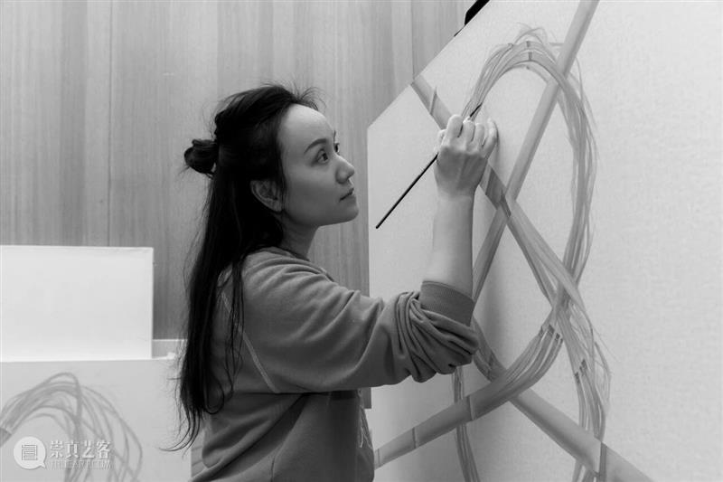 VIP 预展回顾 | 阿布扎比艺术博览会 2025 | 江玉仪与吴笛笛双人展「My Own Oasis」 崇真艺客