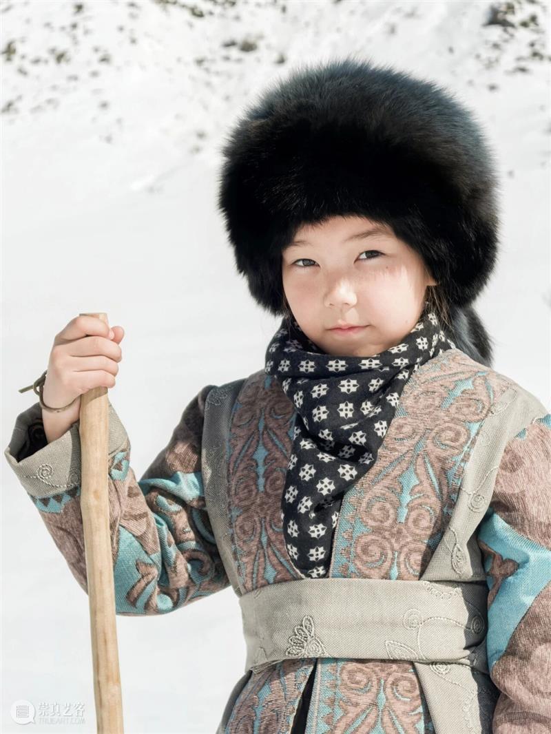 UCCA Lab丨2025华为影像大赛颁奖盛典暨年度影像展亮相巴黎大皇宫 崇真艺客