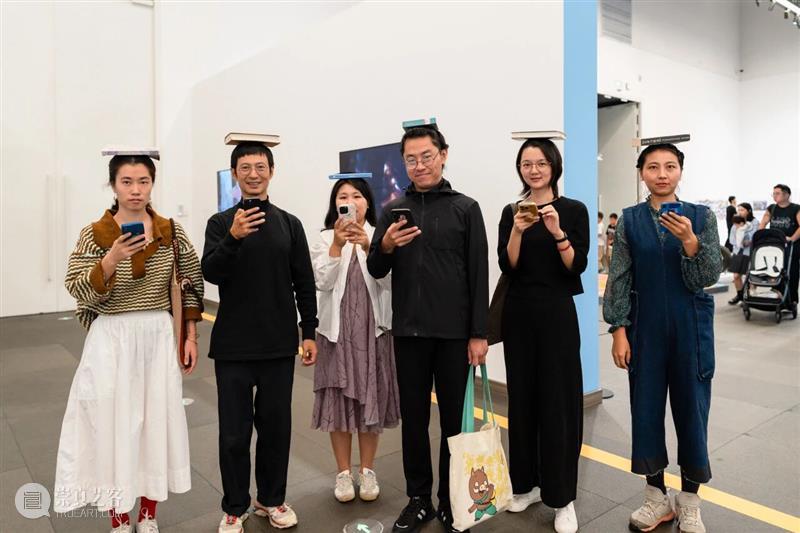 活动回顾 | 工具、社交媒体与自我意识 ——“从工具到工具”行为艺术工作坊回顾 崇真艺客