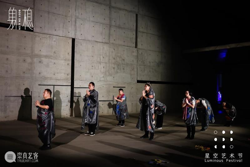 荷拉剧团 x?智心剧团|驻地项目演出《我表演我喜爱的》 崇真艺客