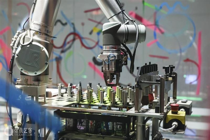 Approach 切入丨混成：或宏大叙事的复归 崇真艺客