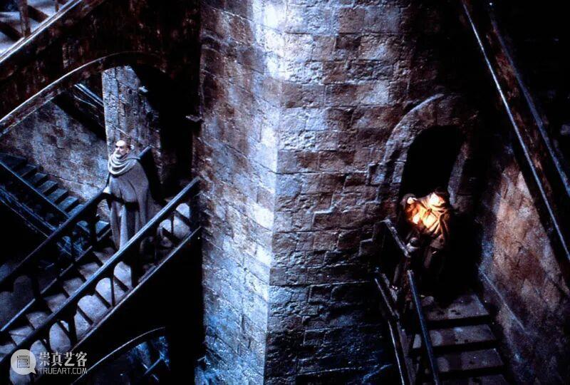 SFM· 学术赏 | 神圣假面下的欲望狂欢 崇真艺客