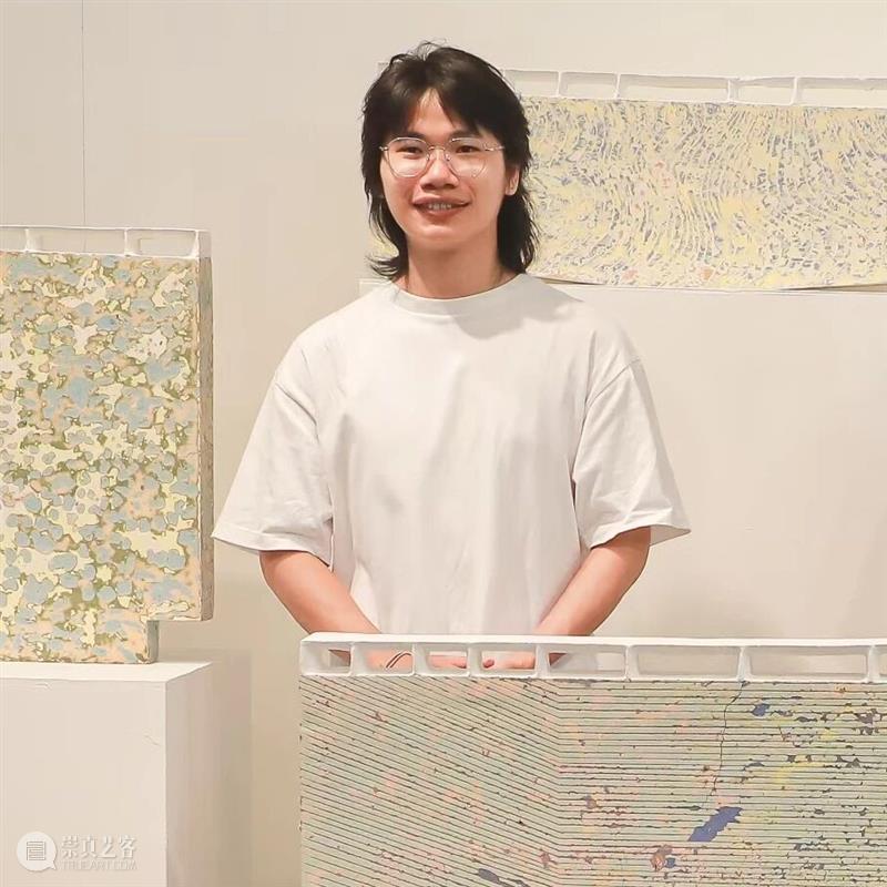 陶瓷版图中的创作新倾向丨群展“即兴游离”正在UCCA陶美术馆展出 崇真艺客